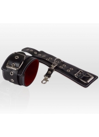 Чёрные кожаные наручники с контрастной строчкой и красной изнанкой - Sitabella - купить с доставкой в Краснодаре