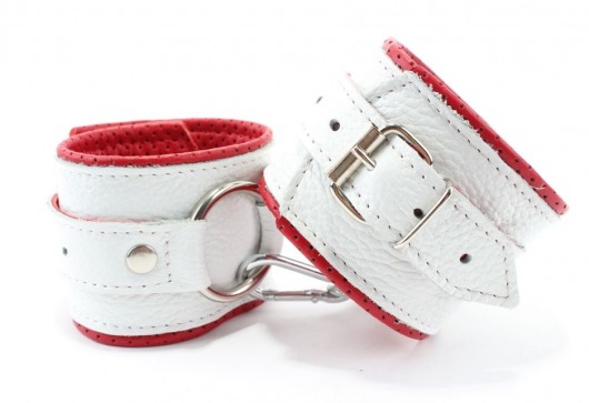 Бело-красные кожаные наручники с кольцом - БДСМ Арсенал - купить с доставкой в Краснодаре