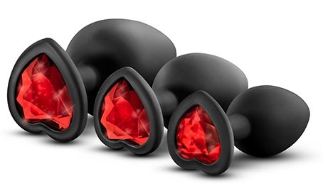 Набор черных анальных пробок с красным кристаллом-сердечком Bling Plugs Training Kit - Blush Novelties - купить с доставкой в Краснодаре
