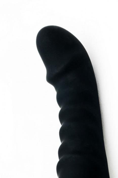 Черный изогнутый вибратор с ребрышками - 19 см. - 4sexdreaM