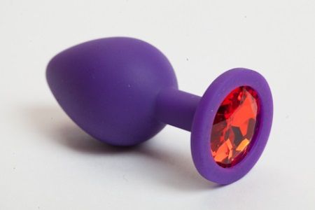 Фиолетовая силиконовая пробка с алым стразом - 8,2 см. - 4sexdreaM - купить с доставкой в Краснодаре