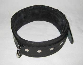 Кожаный ошейник чёрного цвета с кольцом для поводка - Подиум - купить с доставкой в Краснодаре