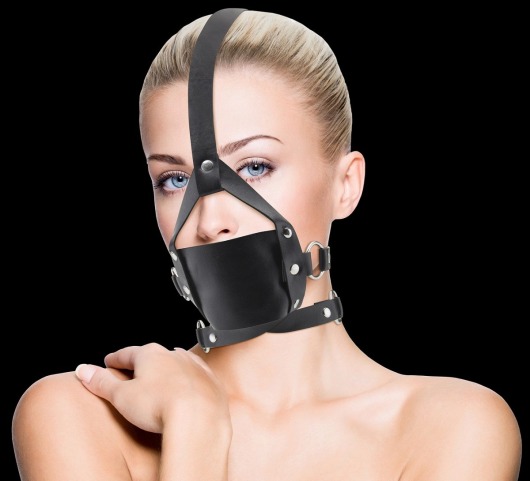 Чёрный кожаный кляп Leather Mouth Gag - Shots Media BV - купить с доставкой в Краснодаре