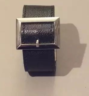 Чёрный браслет с квадратной пряжкой - Подиум - купить с доставкой в Краснодаре